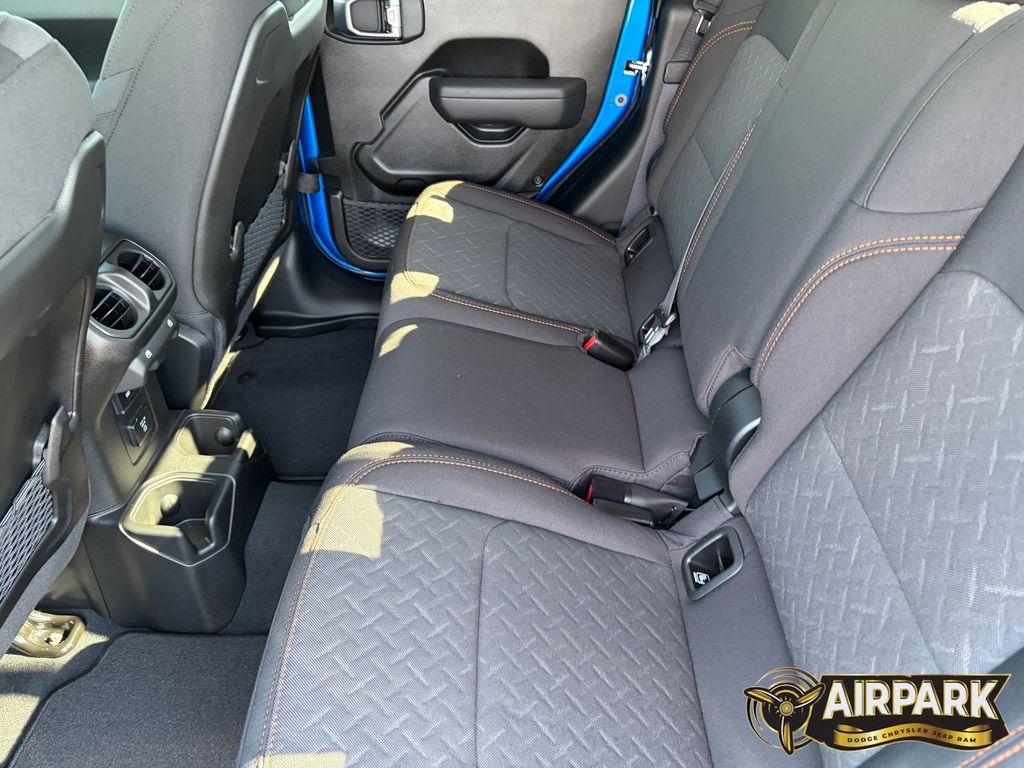 New 2026 Hydro Blue Pearlcoat Jeep Mojave image 13
