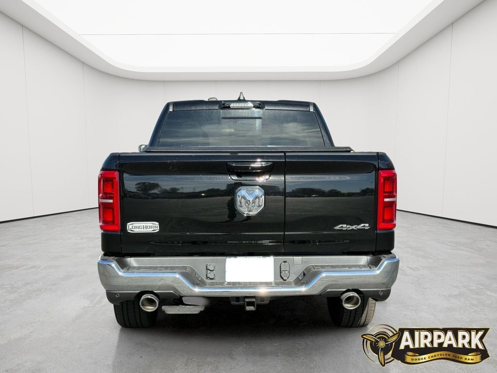 New 2026 Diamond Black Crystal Pearlcoat Ram Limited image 6