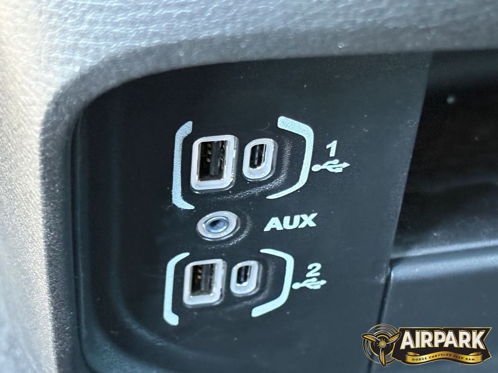 New 2026 Diamond Black Crystal Pearlcoat Ram Tradesman image 17