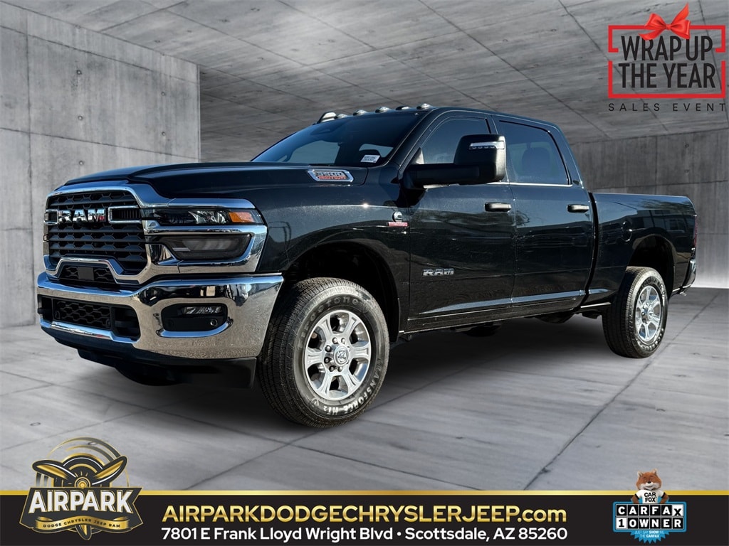 2025 RAM Ram 3500 Pickup Big Horn's photo
