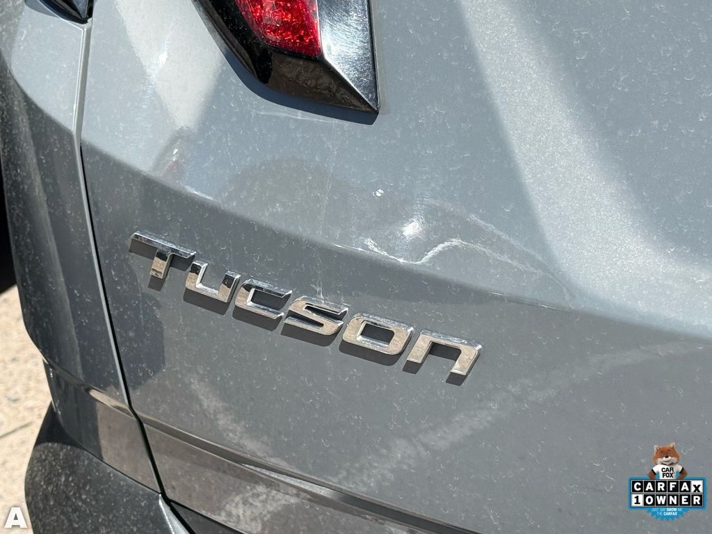 Used 2024 Gray Hyundai SEL image 12