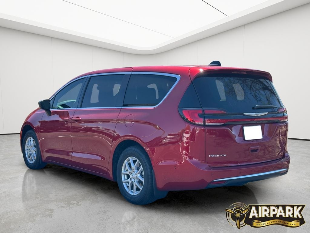 2025 Chrysler Pacifica Select - Photo 7