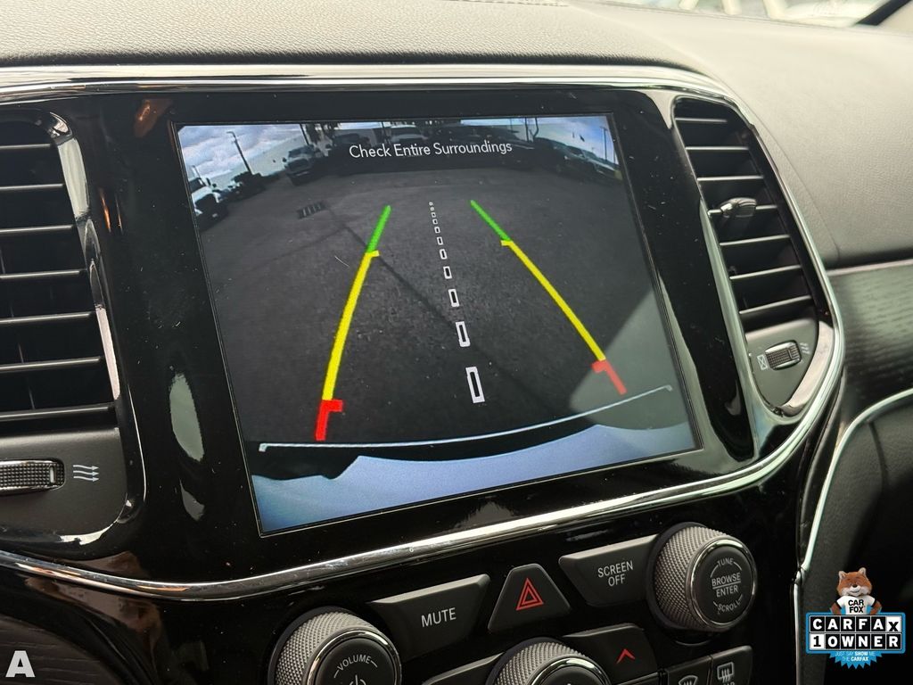 Used 2020 Diamond Black Crystal Pearlcoat Jeep Summit image 21