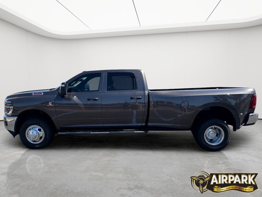 New 2026 Granite Crystal Ram Tradesman image 7