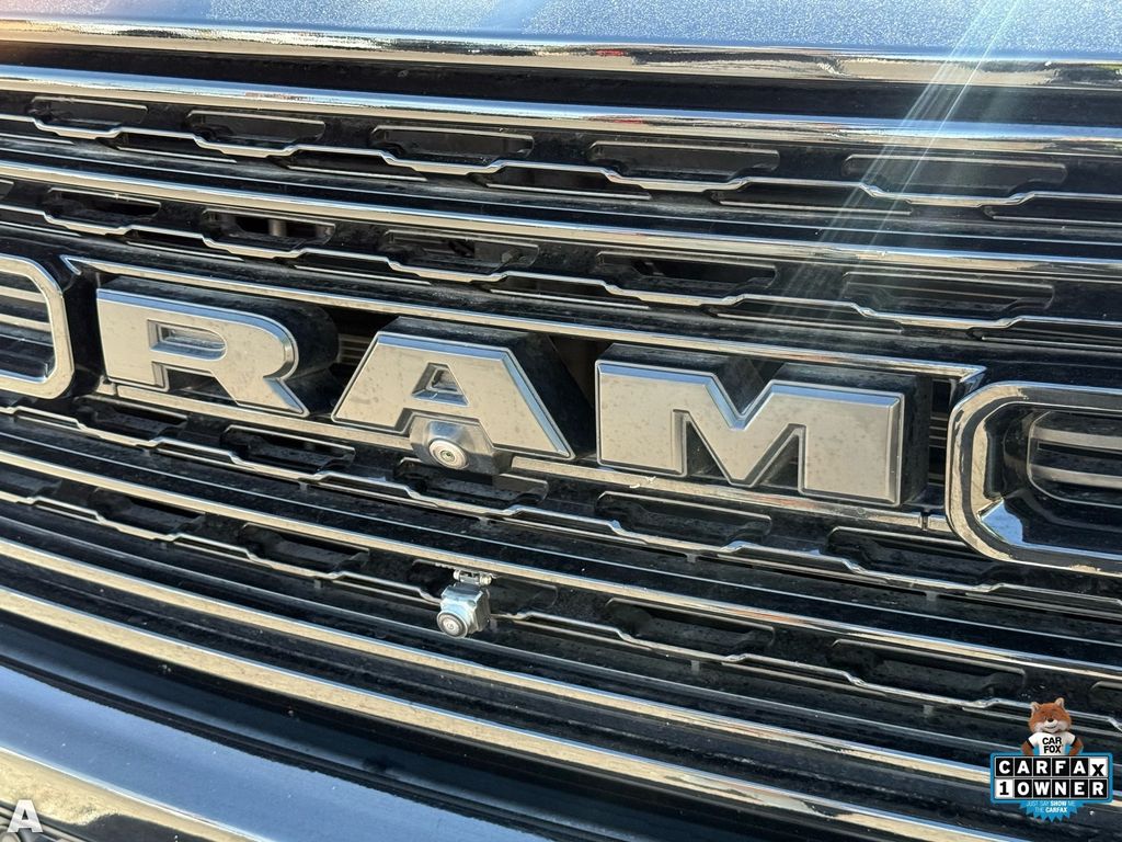 Used 2020 Diamond Black Crystal Pearlcoat Ram Limited image 31