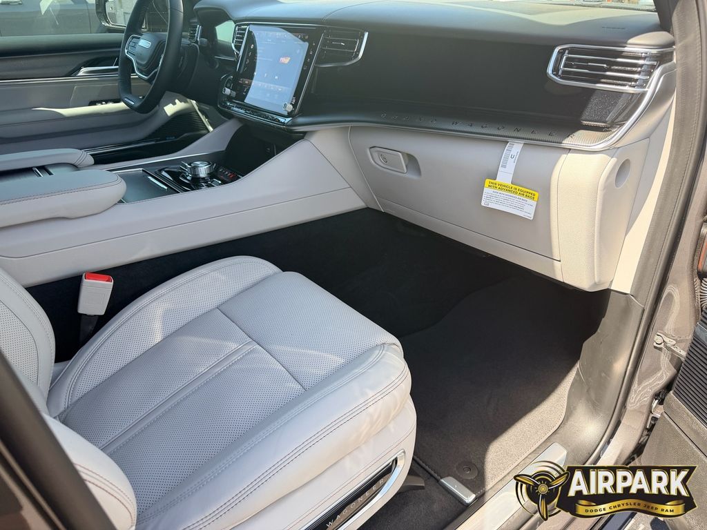 New 2026 Baltic Gray Jeep Summit image 12