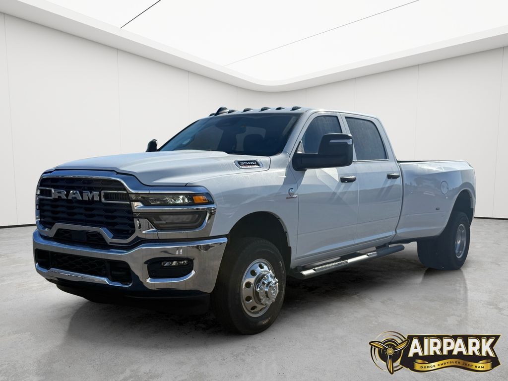 New 2026 Bright White Ram Tradesman image 9