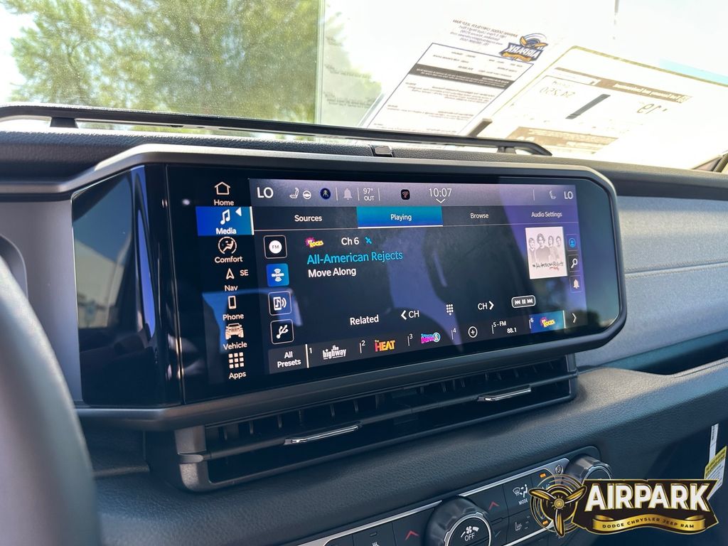 New 2025 41 Jeep Sport image 17