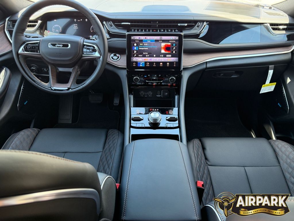 New 2025 Silver Zynith Jeep Summit image 22