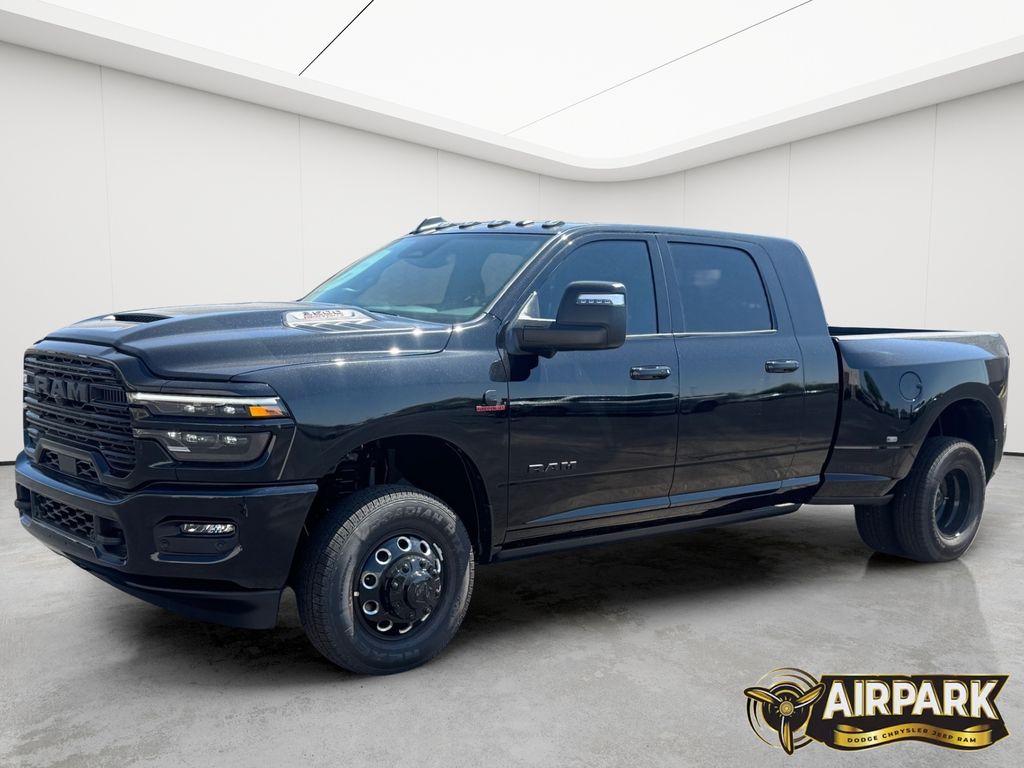 New 2026 Diamond Black Crystal Pearlcoat Ram Laramie image 8