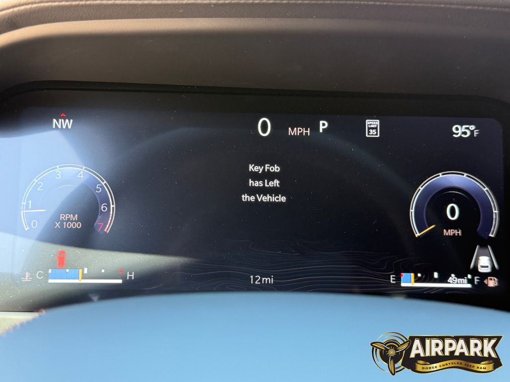 New 2025 Silver Zynith Jeep Summit image 15