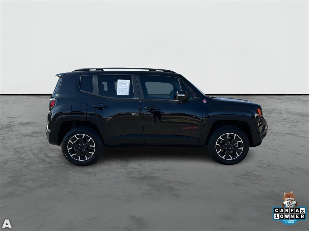 Image 8 of 2023 Jeep Renegade Trailhawk SUV