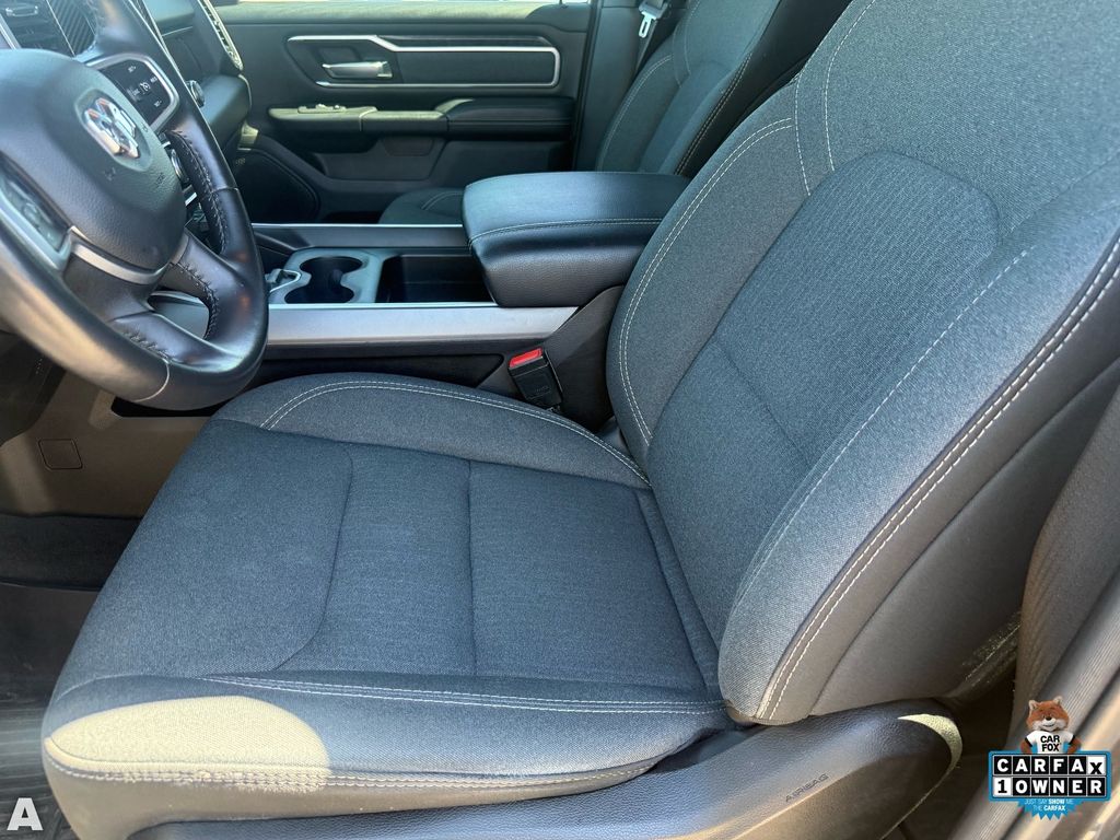 Used 2022 Granite Crystal Metallic Clearcoat Ram Big Horn/Lone Star image 12