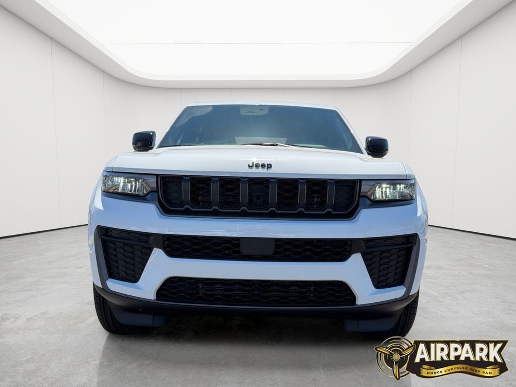 New 2026 Bright White Jeep Laredo image 9