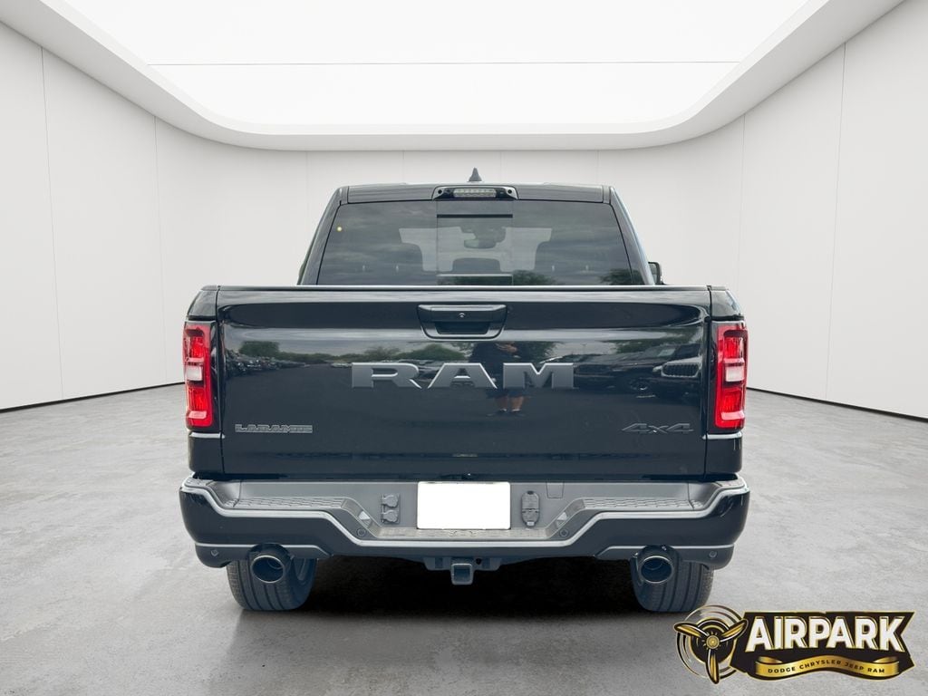 New 2026 Diamond Black Crystal Pearlcoat Ram Laramie image 7