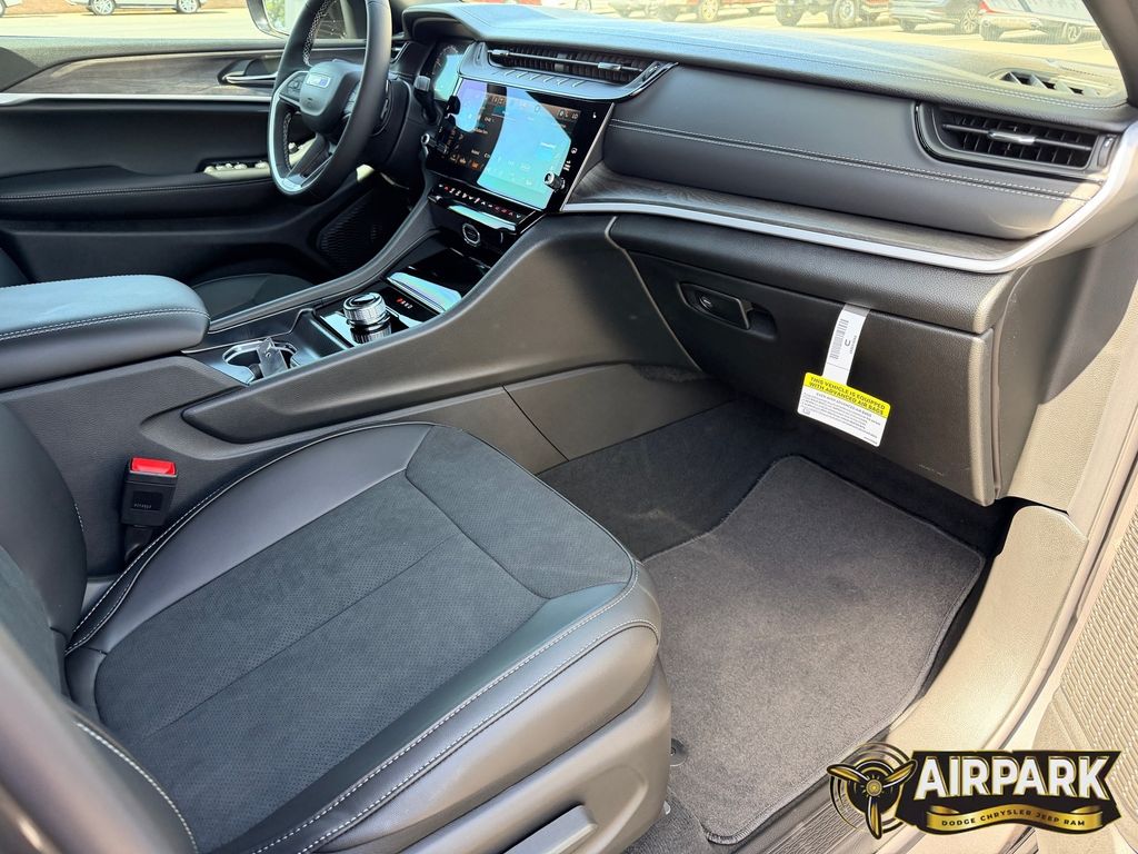 New 2026 Baltic Gray Jeep Laredo image 11