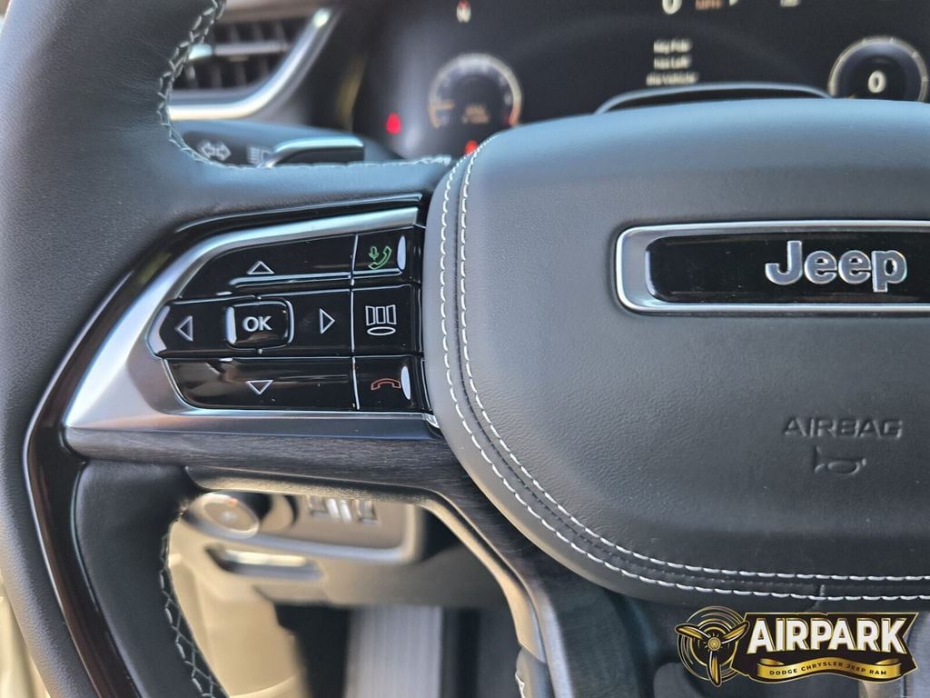 New 2025 Silver Zynith Jeep Overland image 26