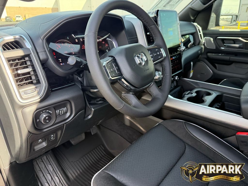 New 2026 Diamond Black Crystal Pearlcoat Ram Laramie image 11