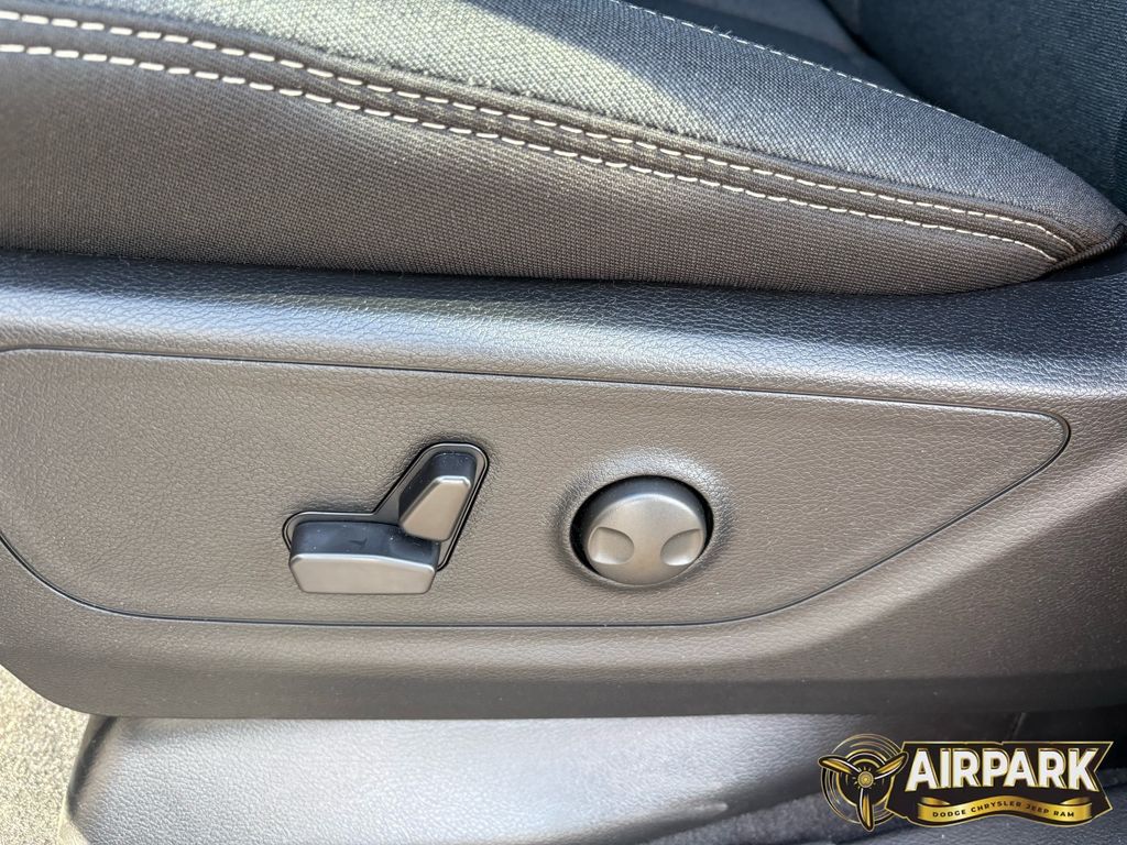 New 2026 Granite Crystal Ram Big Horn/Lone Star image 11