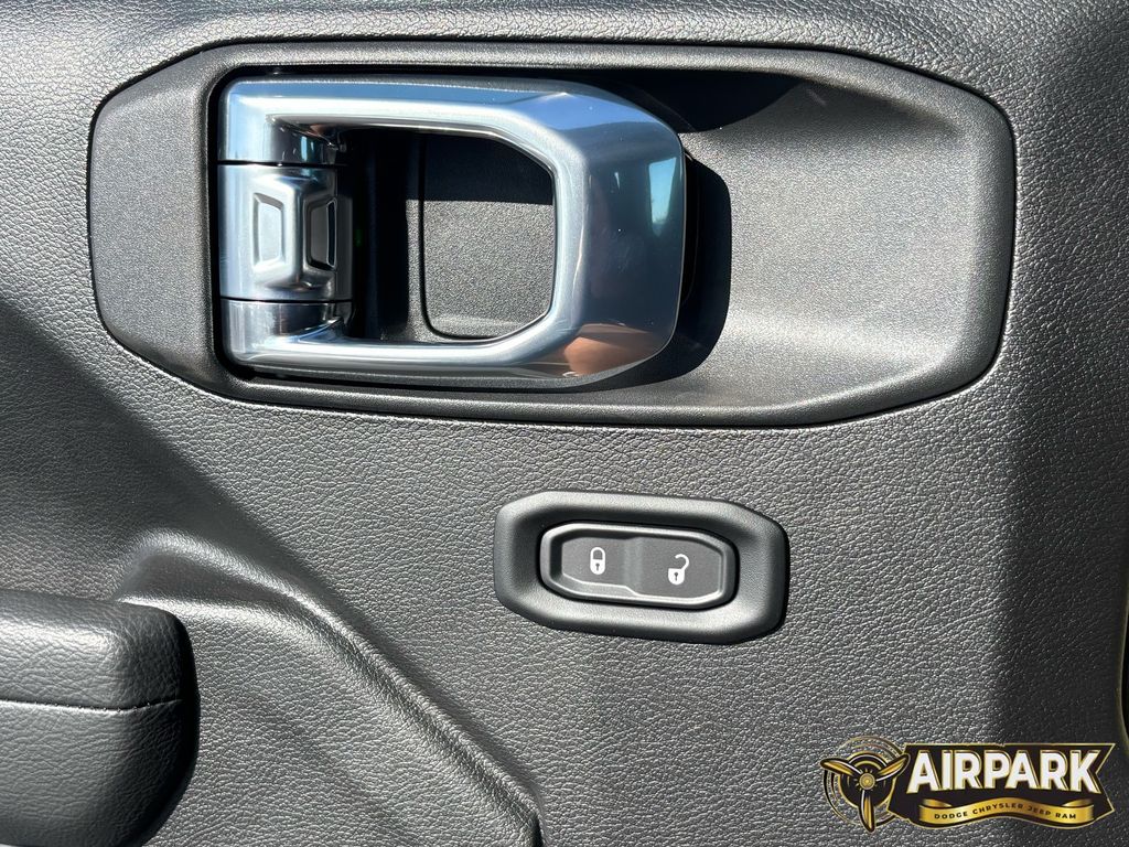 New 2026 41 Jeep Sport image 25