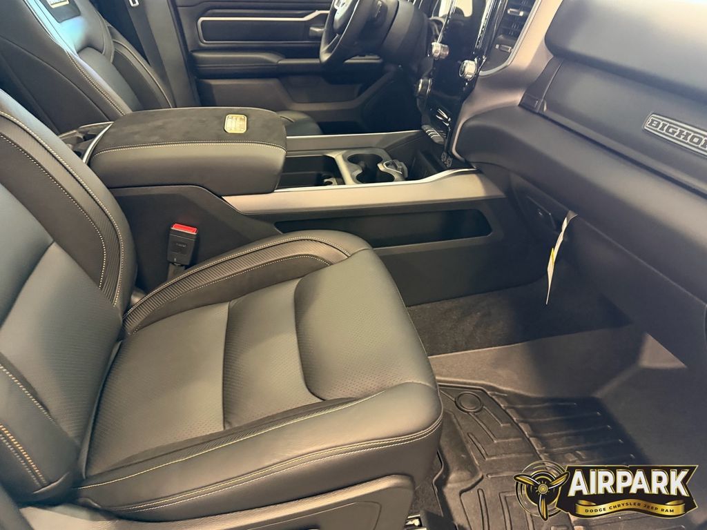 New 2026 Diamond Black Crystal Pearlcoat Ram DC650 image 14