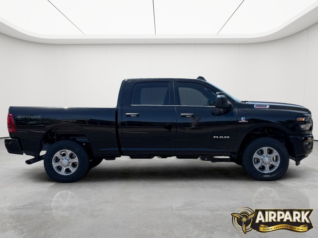 New 2026 Diamond Black Crystal Pearlcoat Ram Big Horn image 3