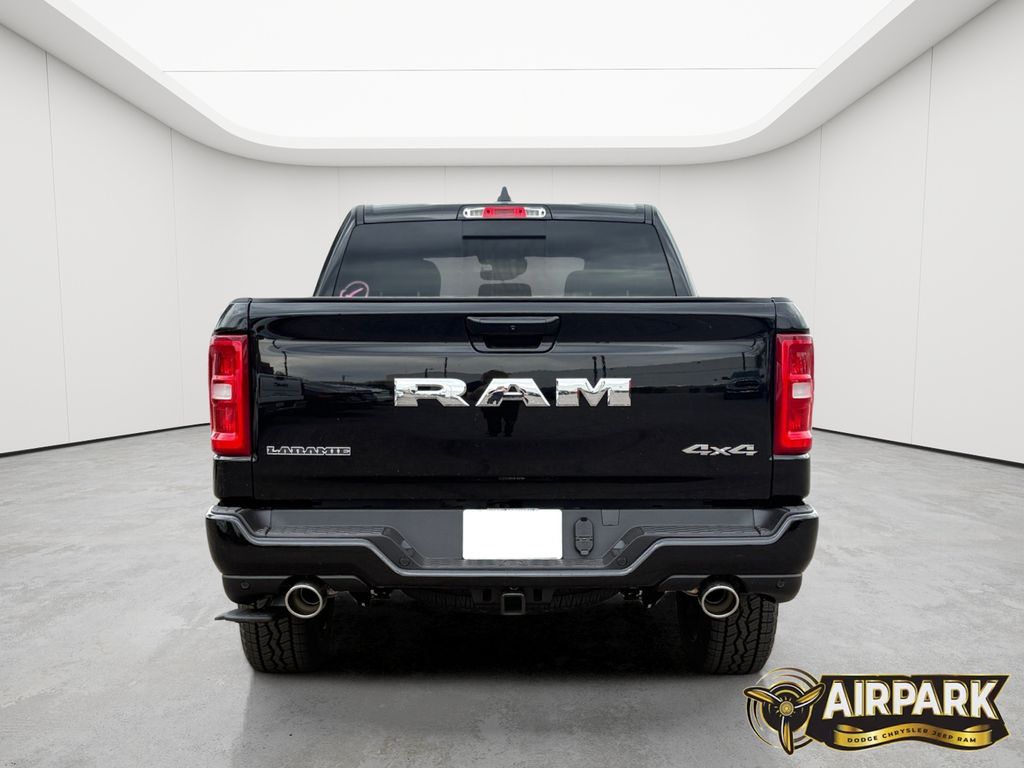 New 2026 Diamond Black Crystal Pearlcoat Ram Laramie image 5