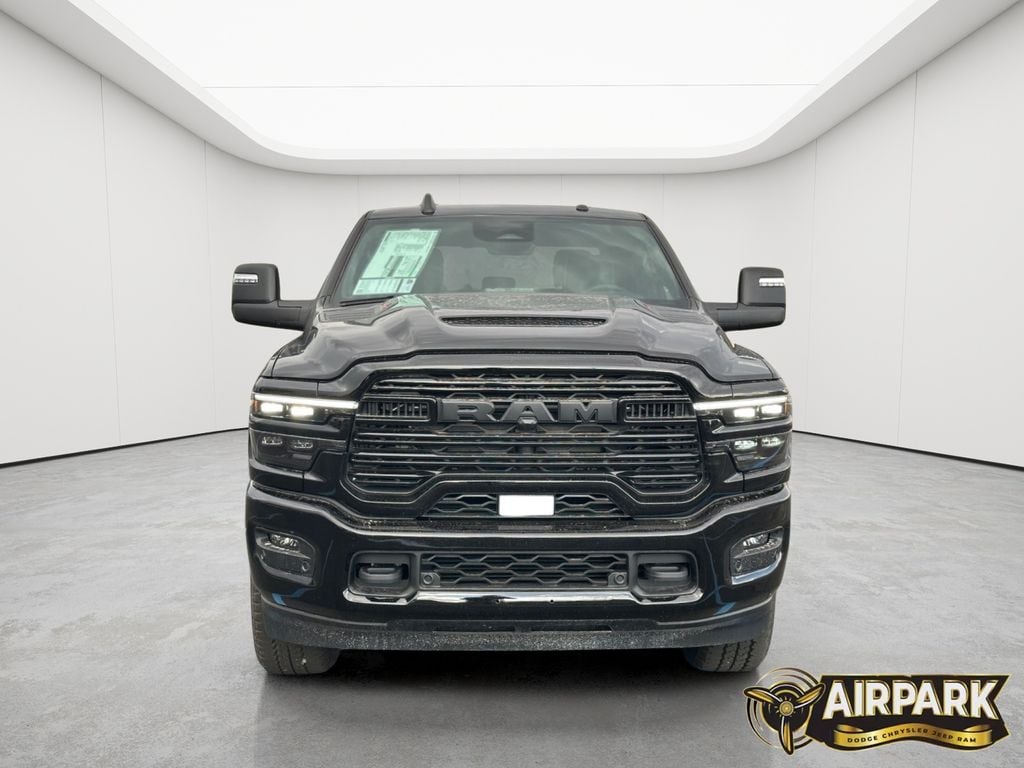 New 2026 Diamond Black Crystal Pearlcoat Ram Laramie image 5