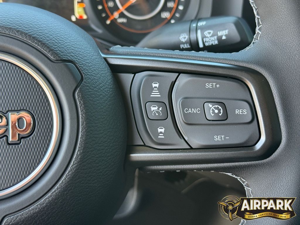 New 2026 Bright White Jeep Mojave image 23
