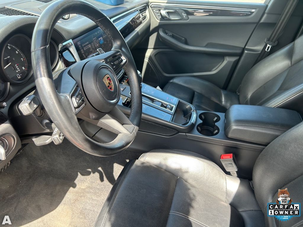 Used 2024 Orange Porsche Base image 20