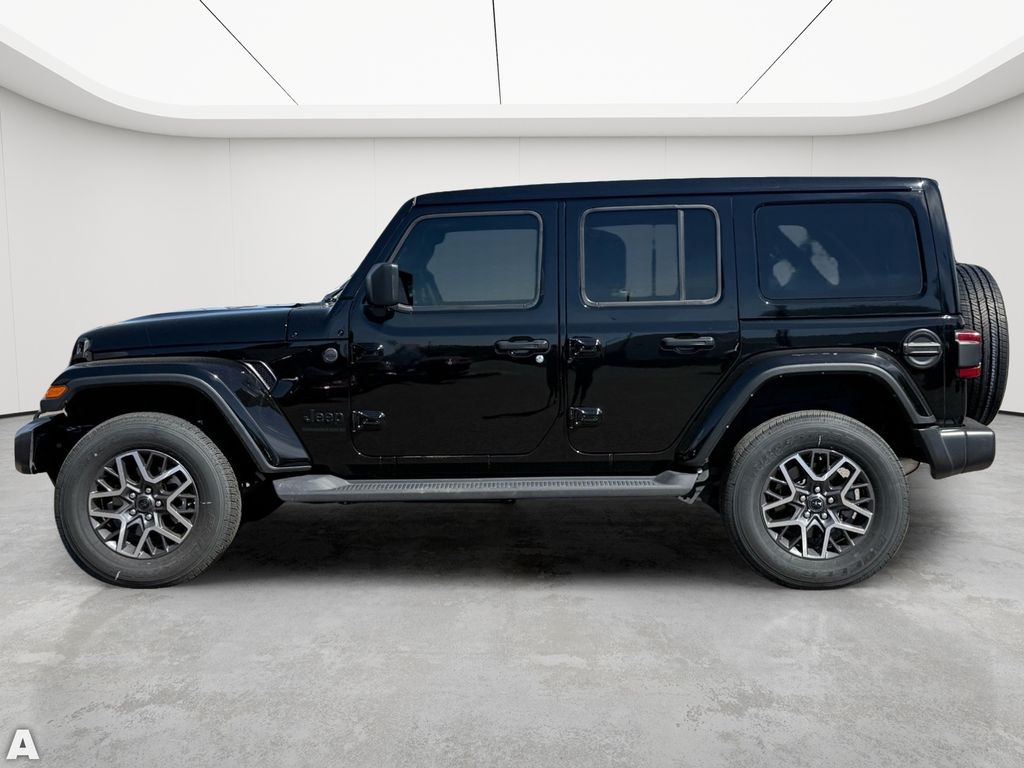 Used 2025 Black Clearcoat Jeep Sahara image 3