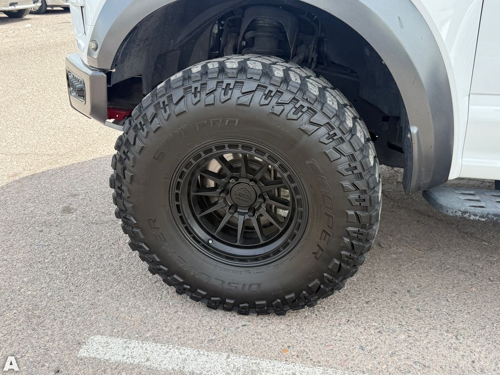 Used 2018 Oxford White Ford Raptor image 6