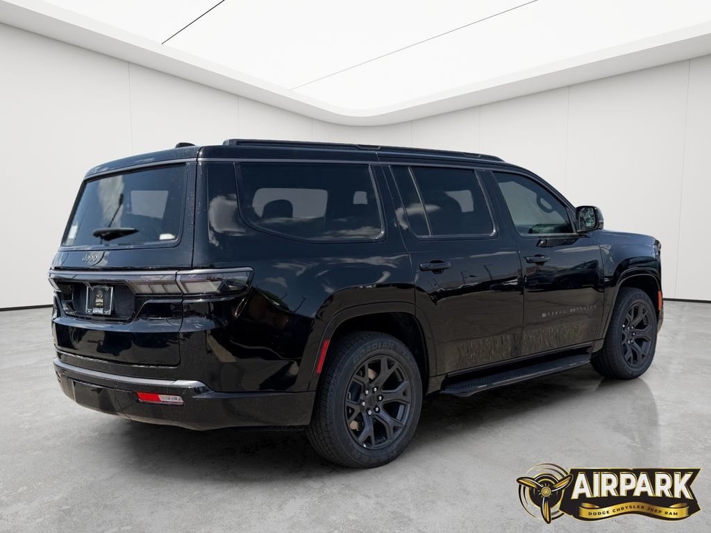 New 2026 High Gloss Black Jeep Limited image 4