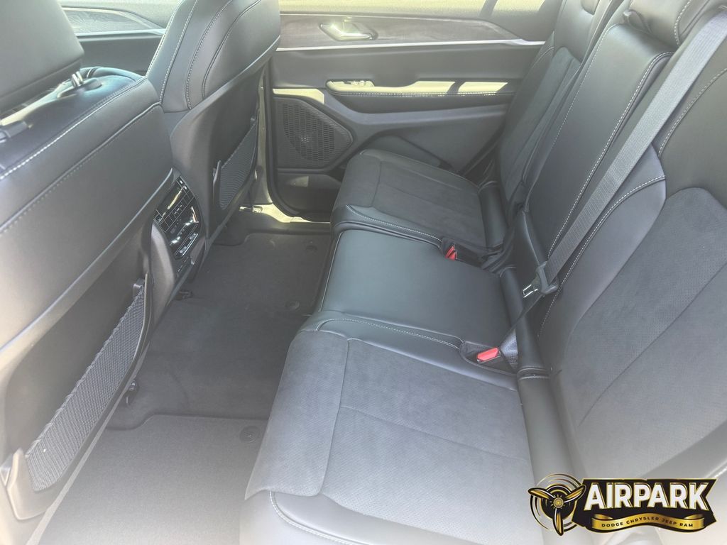 New 2026 Bright White Jeep Laredo image 15