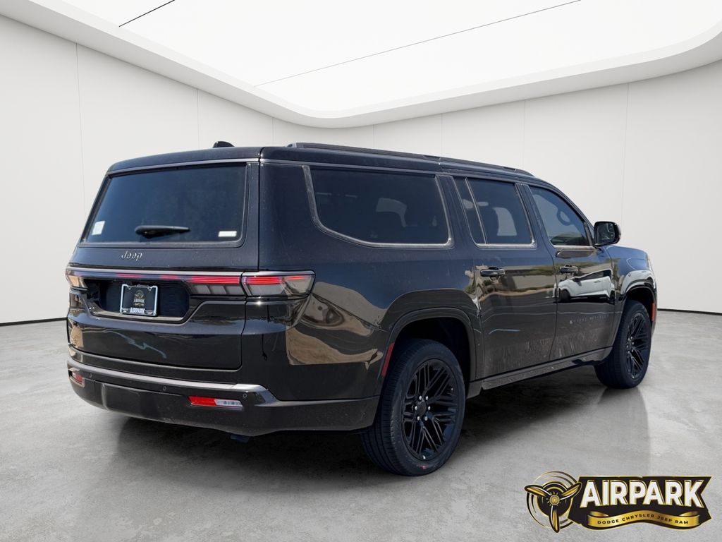 New 2026 High Gloss Black Jeep Limited image 4