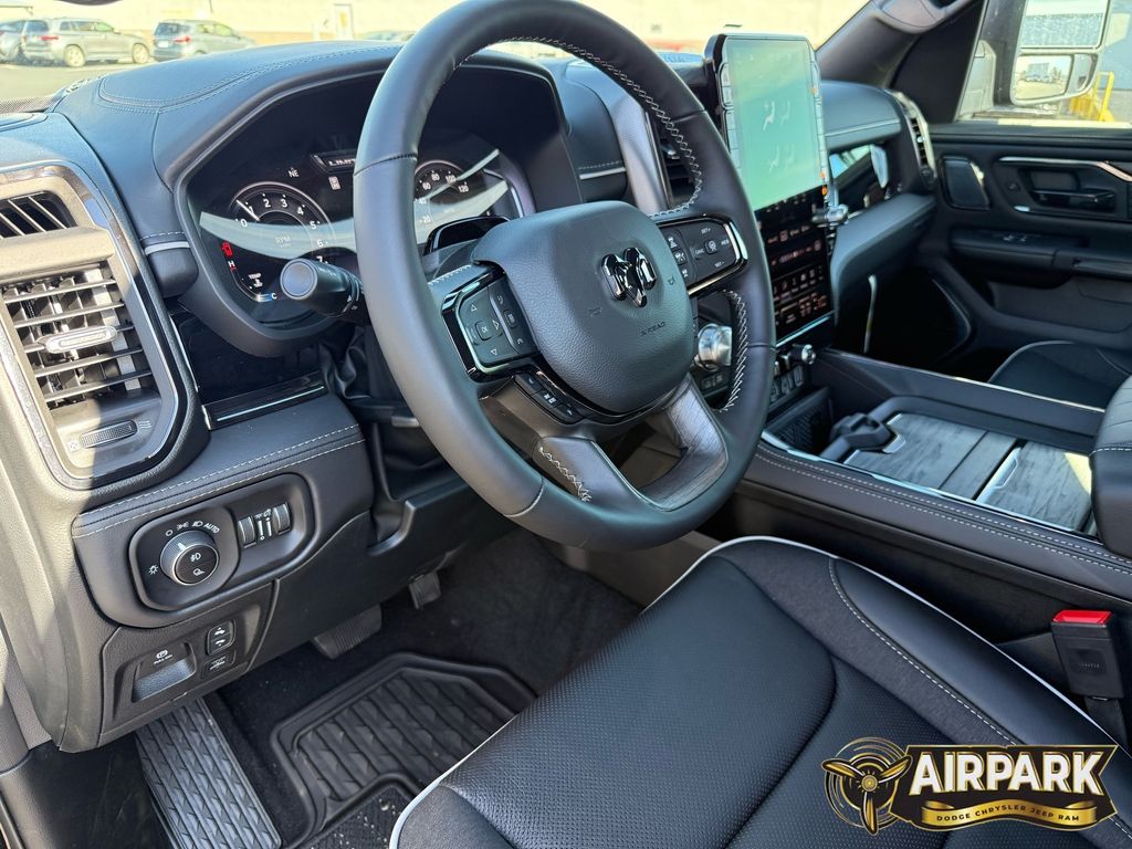 New 2026 Diamond Black Crystal Pearlcoat Ram Limited image 11