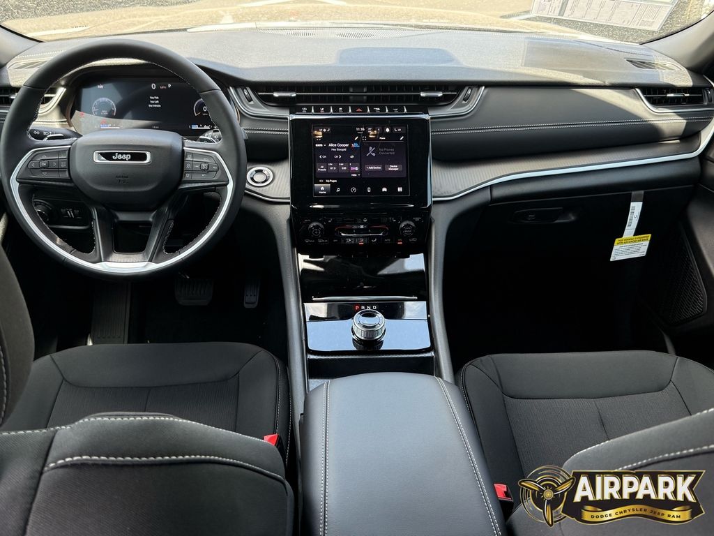 New 2025 Baltic Gray Jeep Laredo image 19