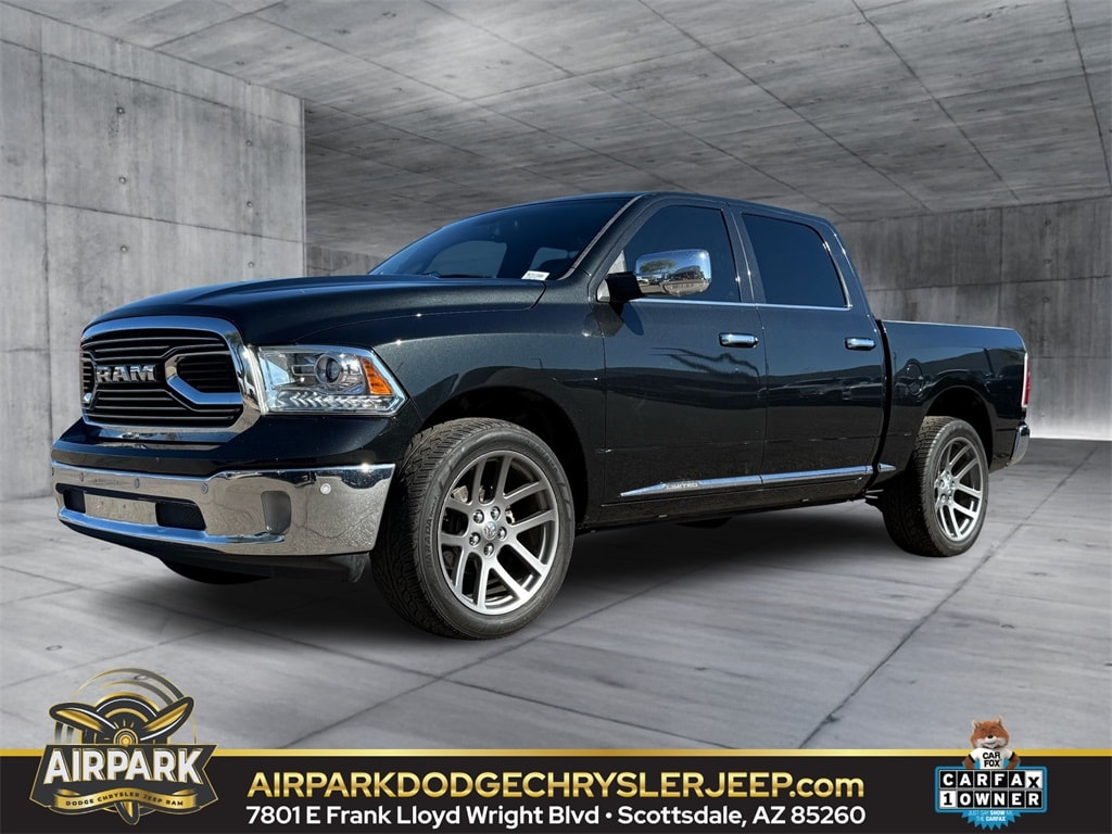 2017 RAM Ram 1500 Pickup Laramie Limited's photo