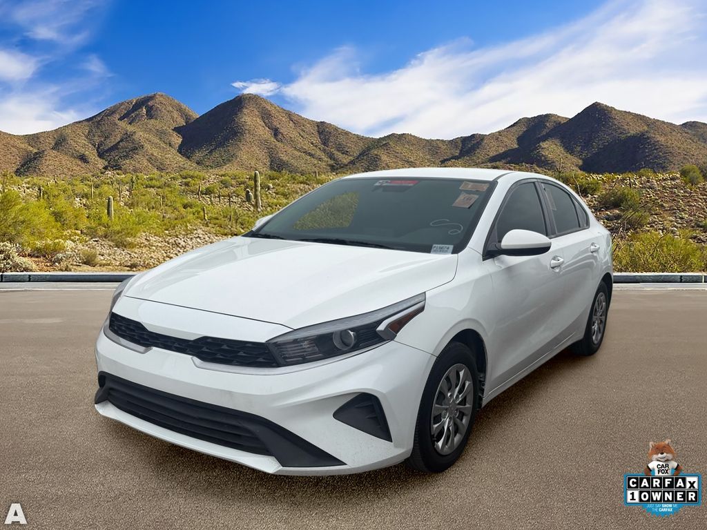 Used 2023 Clear White Kia LX image 2