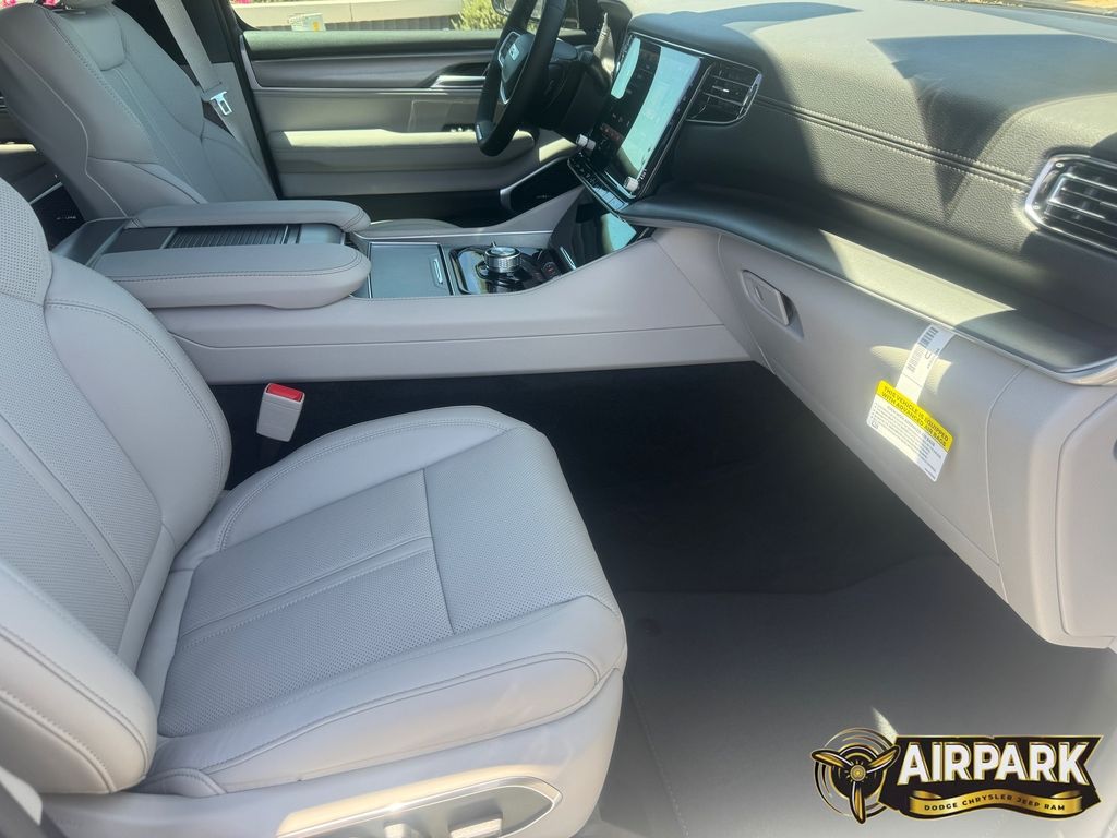 New 2026 Bright White Jeep Base image 10