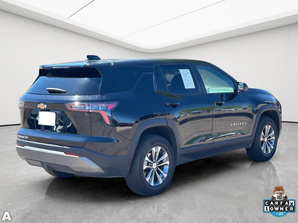 Used 2025 Mosaic Black Metallic Chevrolet LT image 5