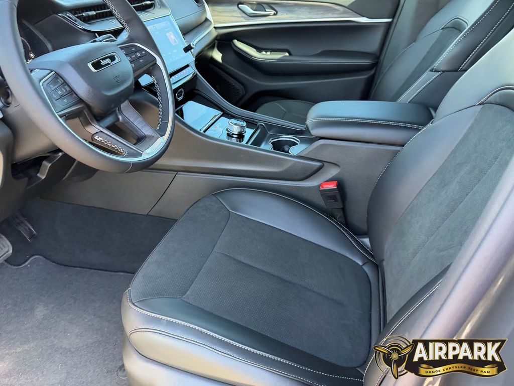 New 2026 Baltic Gray Jeep Laredo image 17