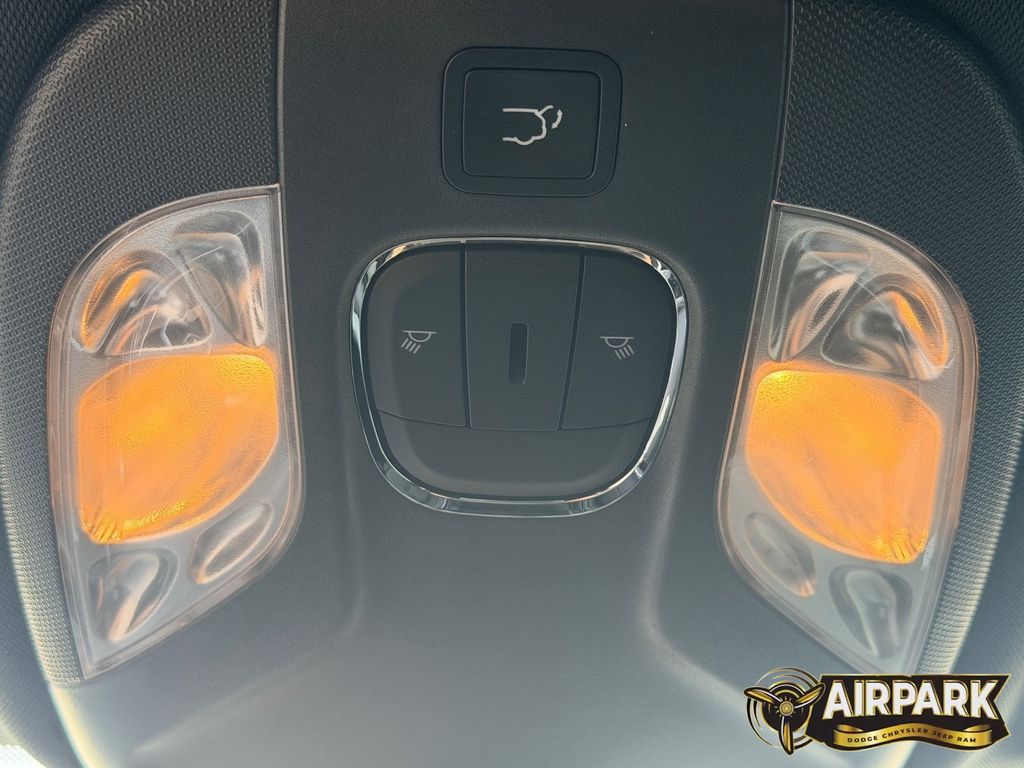 New 2026 Sting-Gray Jeep Trailhawk image 24