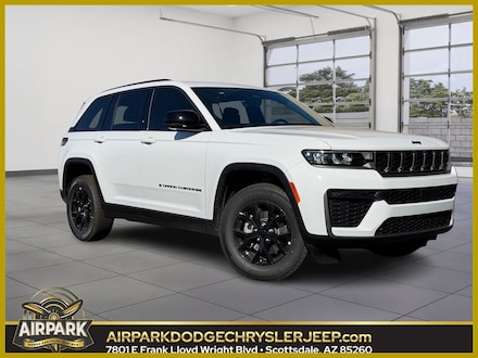 2026 Jeep Grand Cherokee Laredo Sport Utility