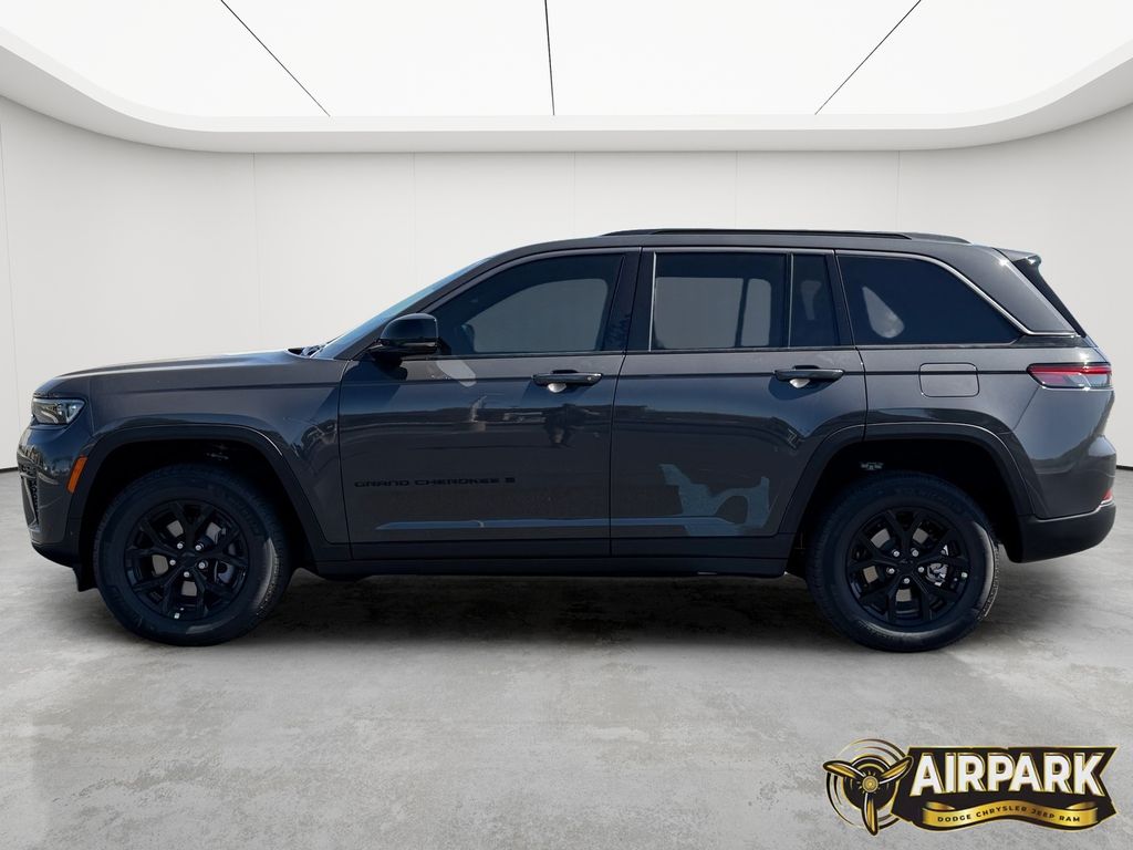 New 2026 Baltic Gray Jeep Laredo image 7