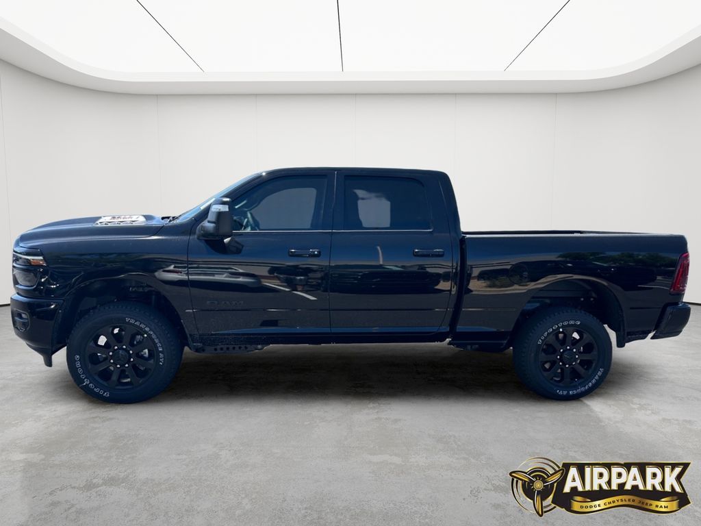 New 2025 Diamond Black Crystal Pearlcoat Ram Laramie image 8