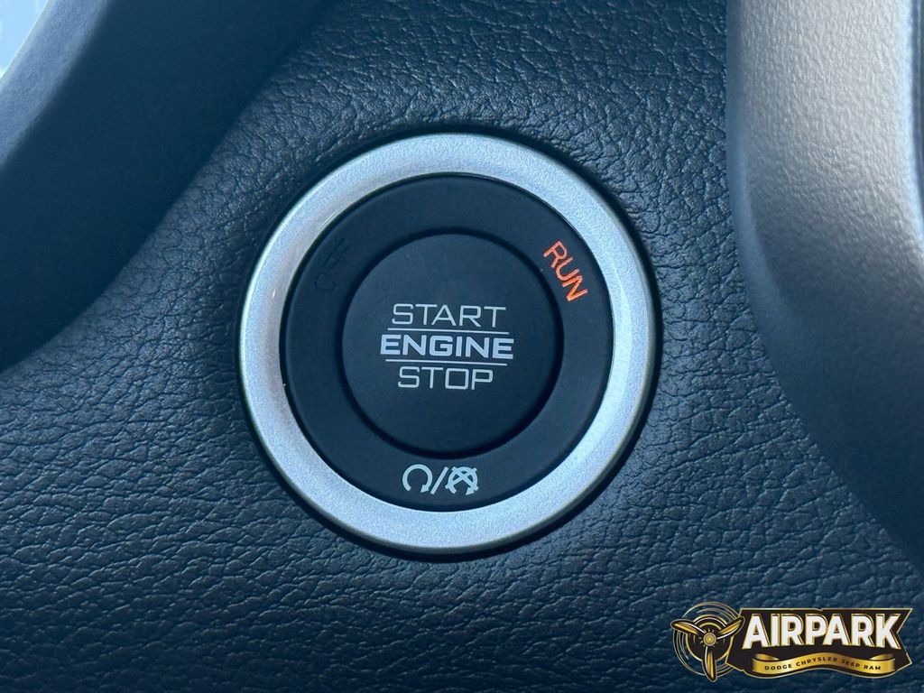 New 2026 Diamond Black Crystal Pearlcoat Ram Tradesman image 22