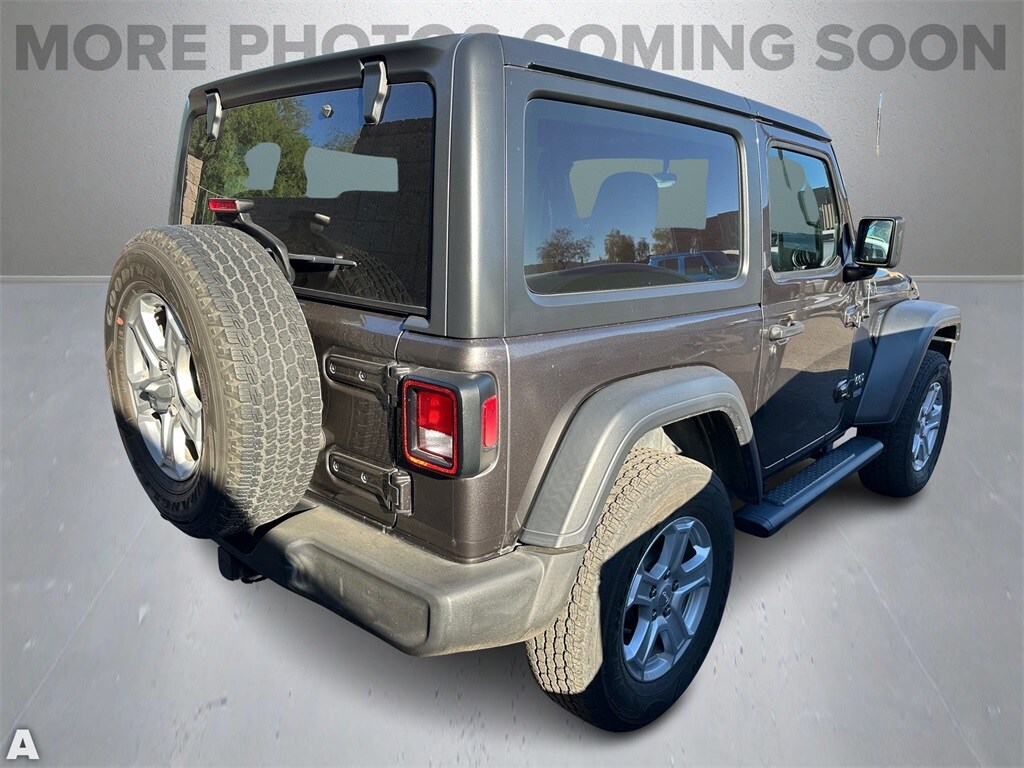 2018 Jeep Wrangler Sport S photo 4