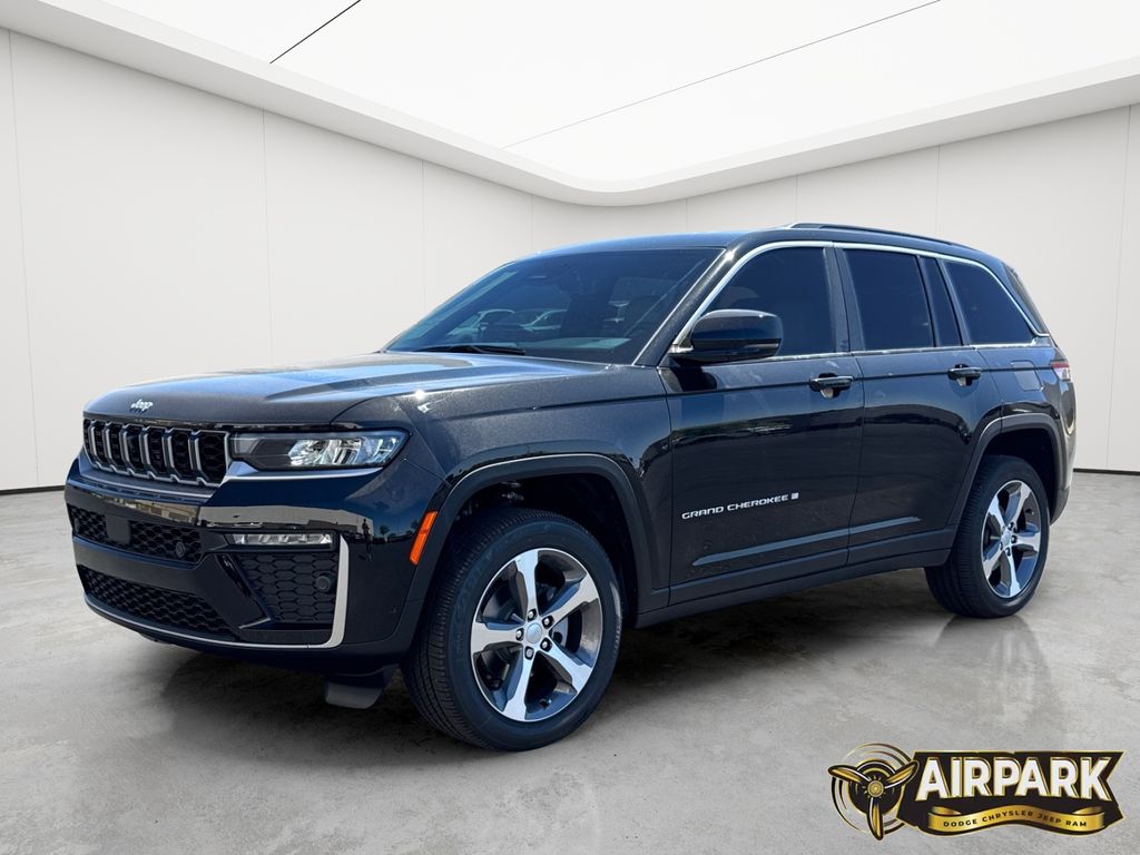 New 2026 Diamond Black Crystal Pearlcoat Jeep Limited image 8