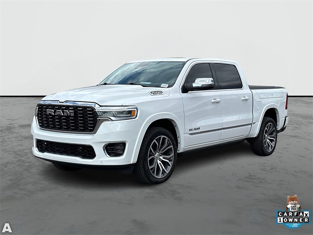 2025 Ram 1500 photo 2